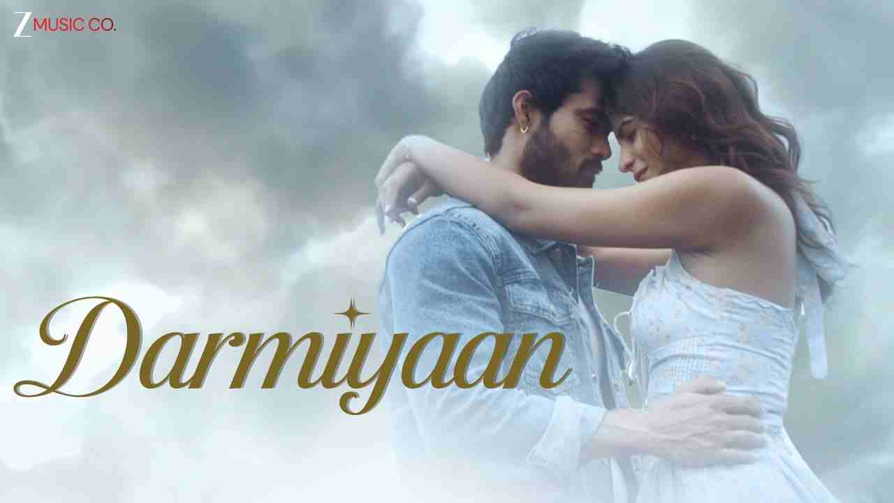 Darmiyaan Lyrics English Translation | Ishaan Nigam & Nisa Shetty